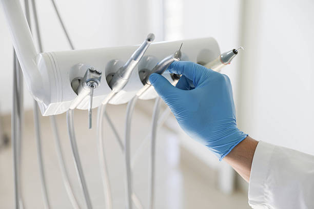 Professional Emergency Dentist technician working in Laurel, MS